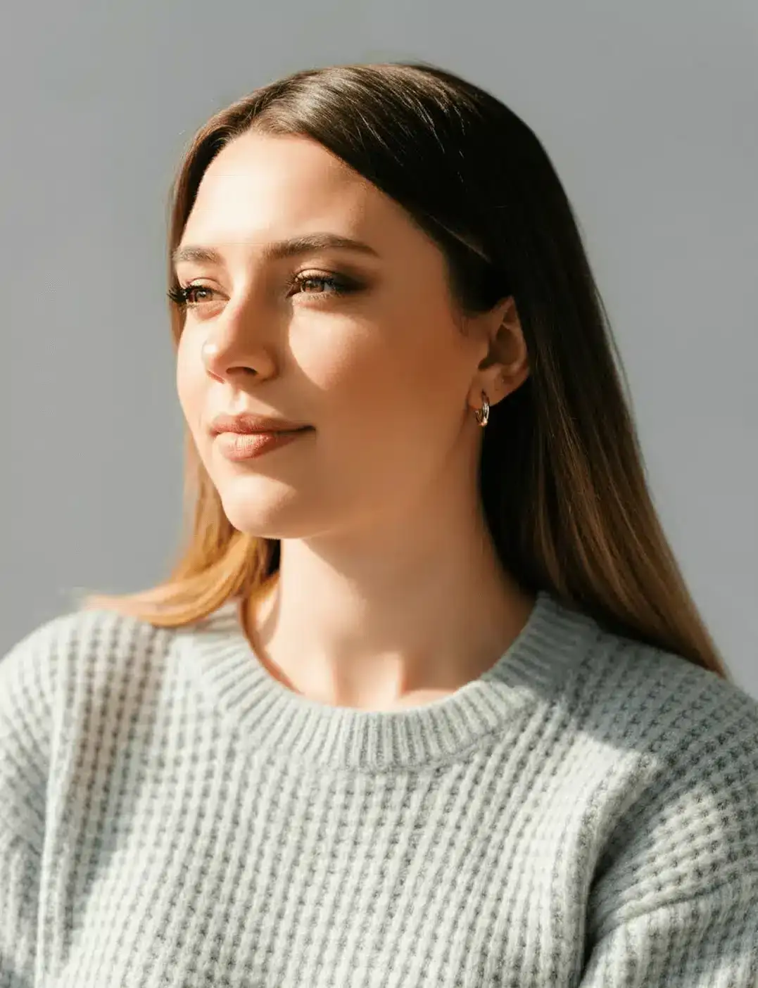 portrait of a woman with a white sweatshirt